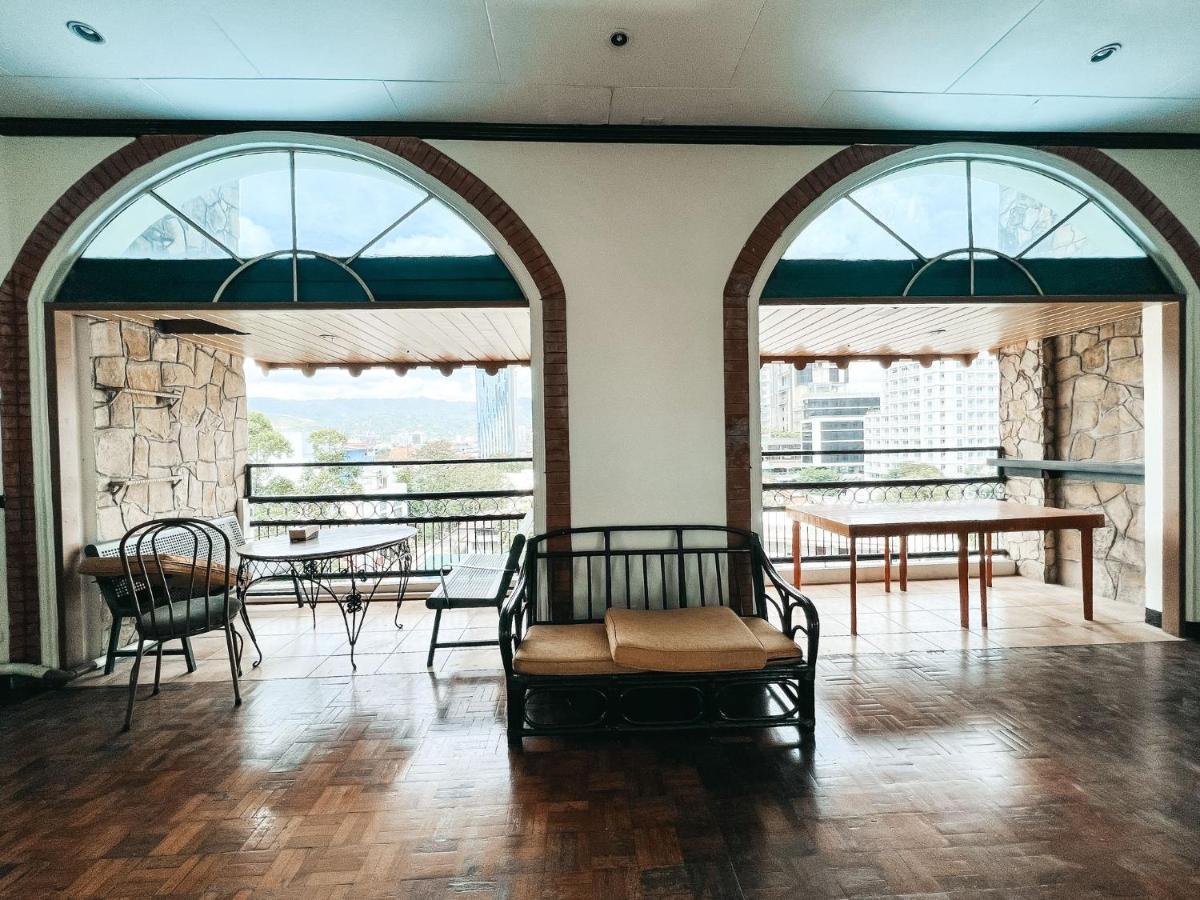 Fuente Hotel De Cebu Екстер'єр фото