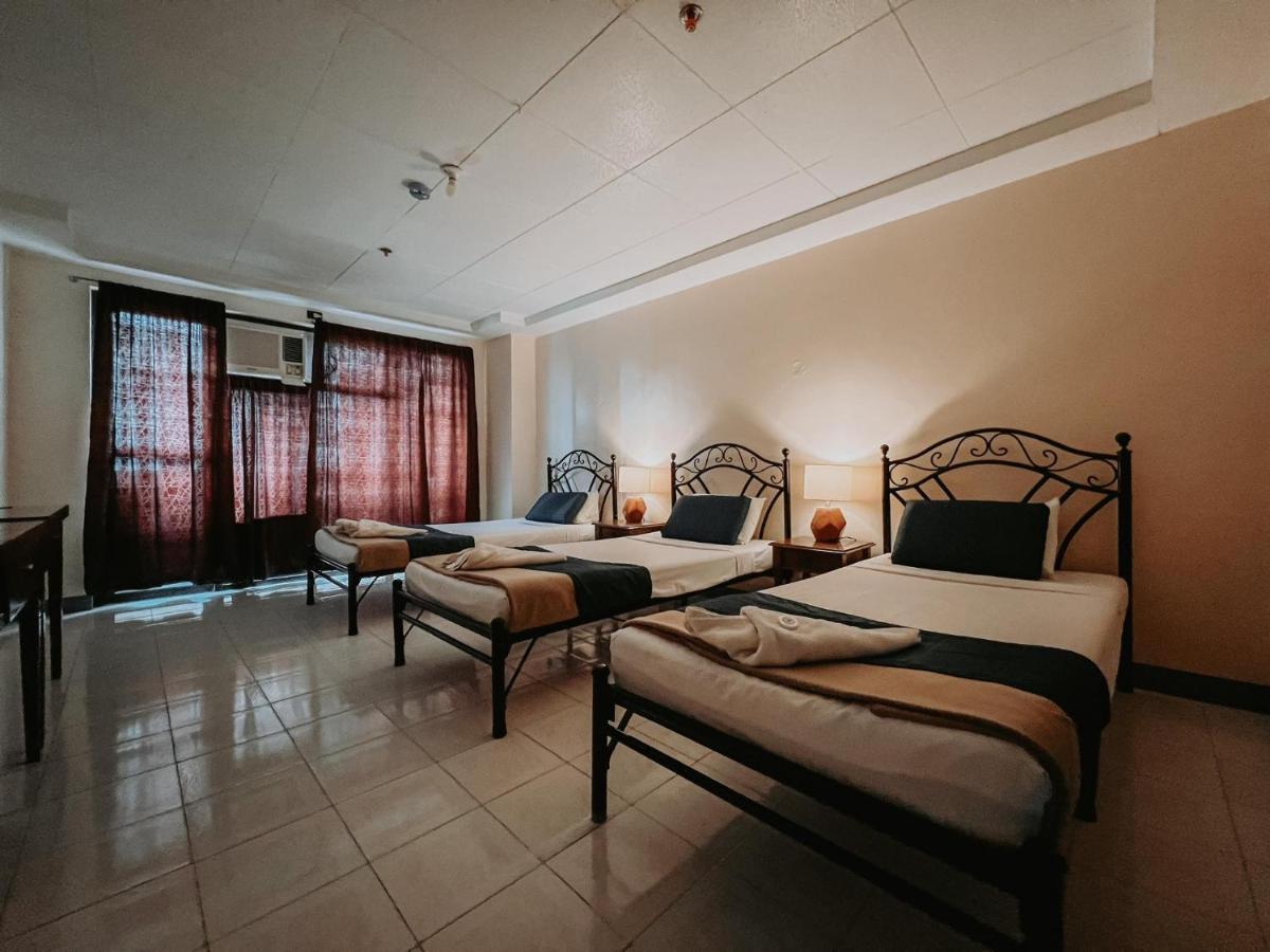 Fuente Hotel De Cebu Екстер'єр фото